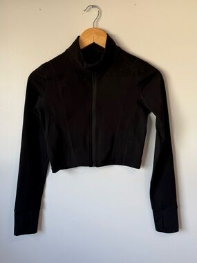 NWOT- ELITE ELEVEN CROPPED AURA JACKET